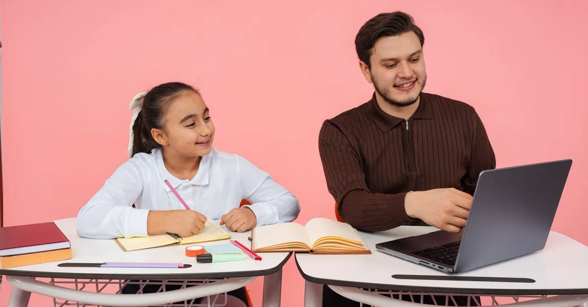 découvrez notre plateforme éducative innovante offrant des cours interactifs, des ressources pédagogiques variées et un apprentissage personnalisé pour tous les âges.