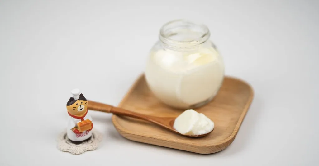 découvrez nos alternatives de crèmes sans lactose, parfaites pour cuisiner et pâtisser tout en évitant les produits laitiers.